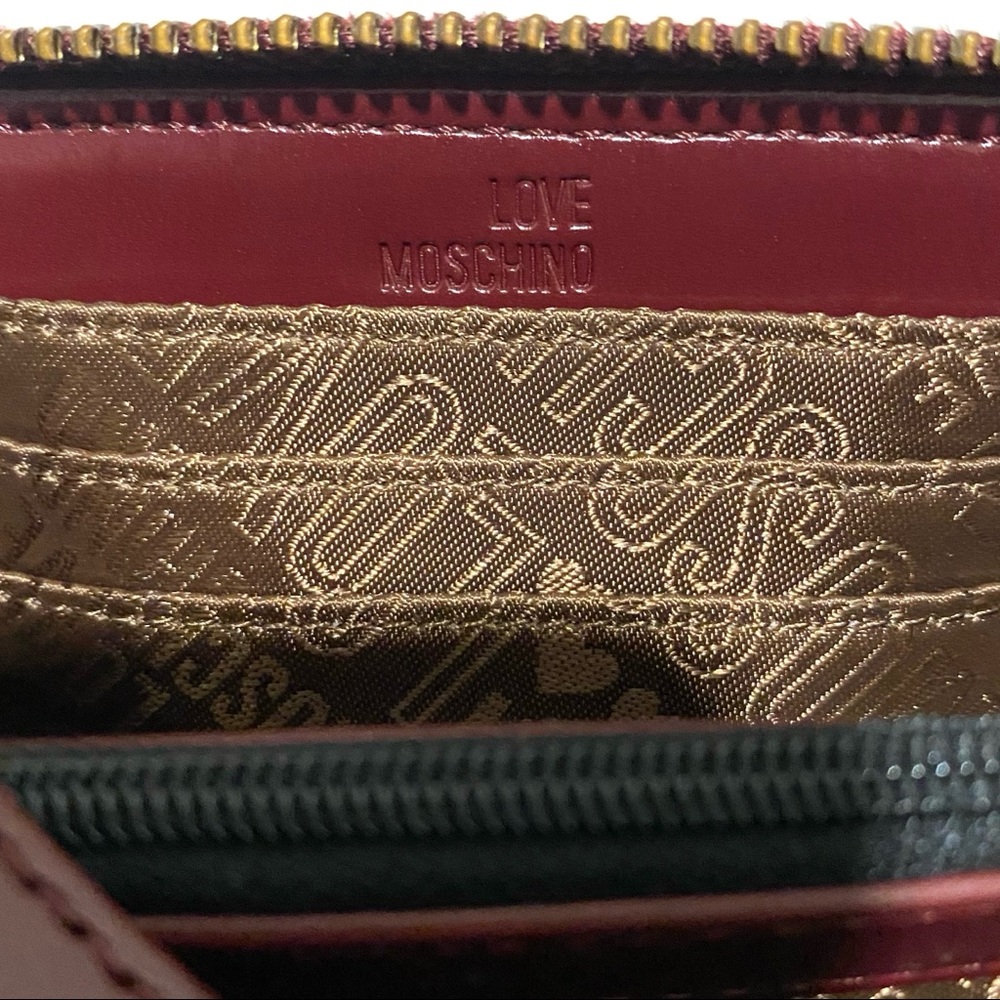 MOSCHINO Love Moschino Gold Logo Zip-Around Wallet 
Authentic NWT - Picture 12 of 15